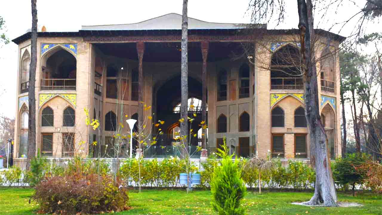 The Exterior view of Hasht Behesht Palace