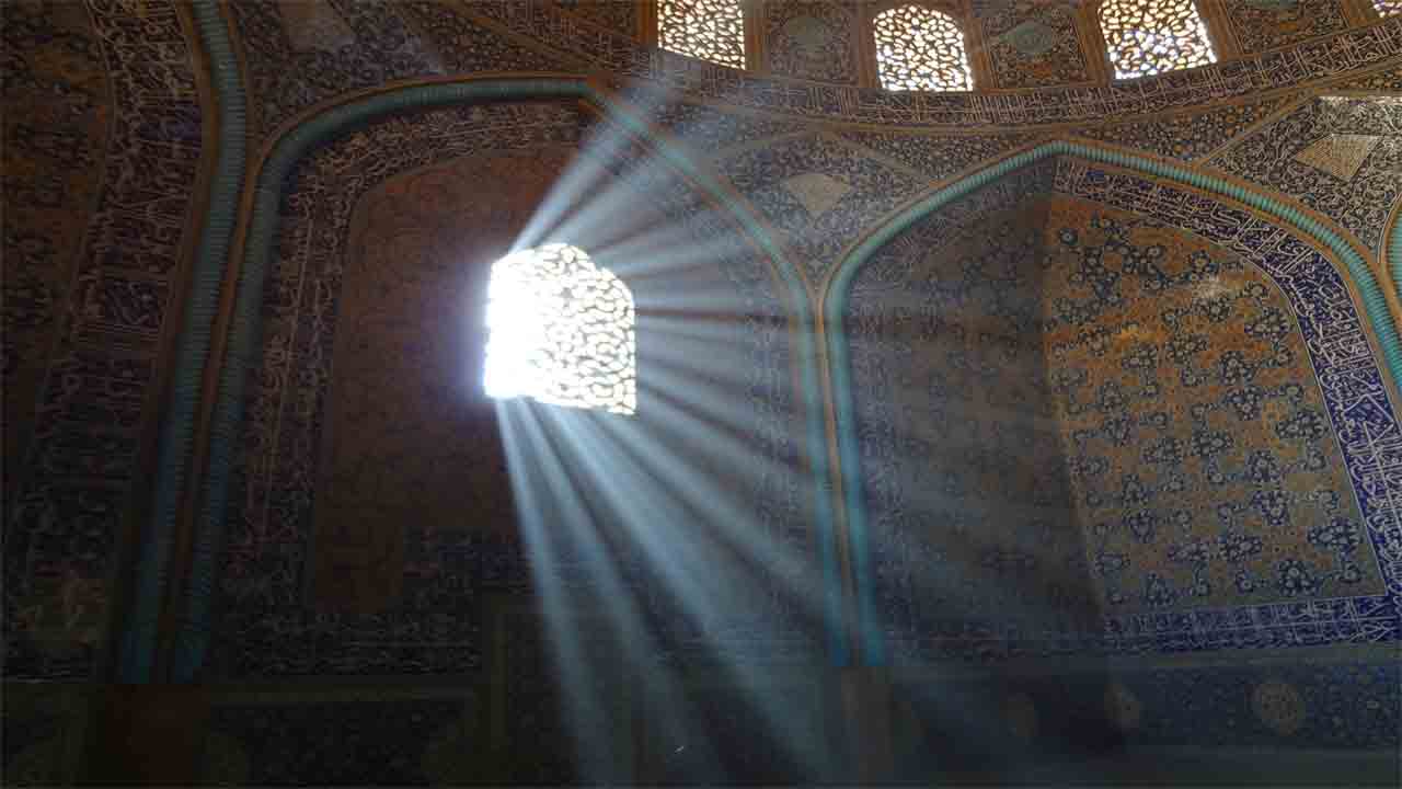 The interior lighting of Sheikh Lotfollah Mosque